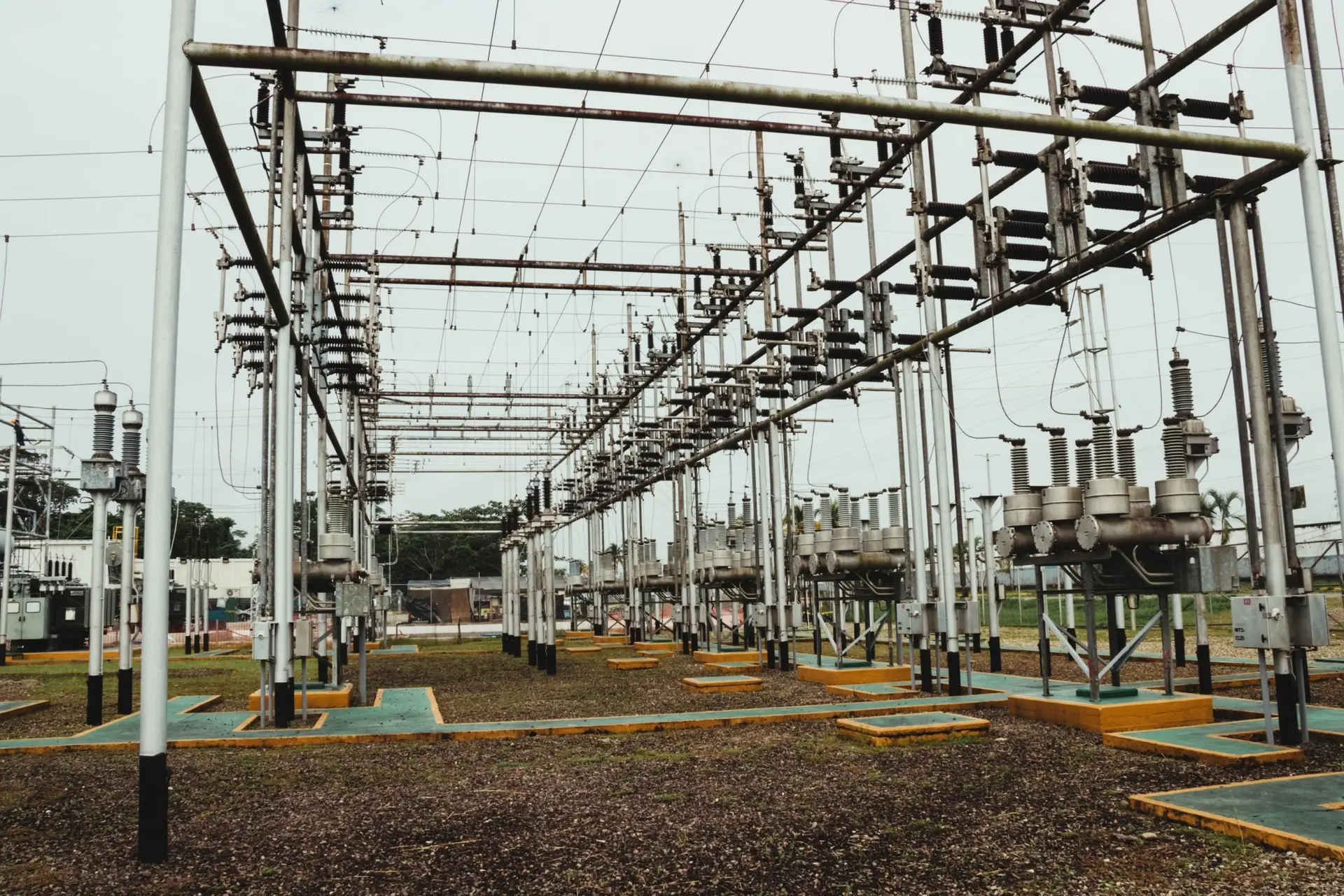 Redes eléctricas 3 Elementos SAS